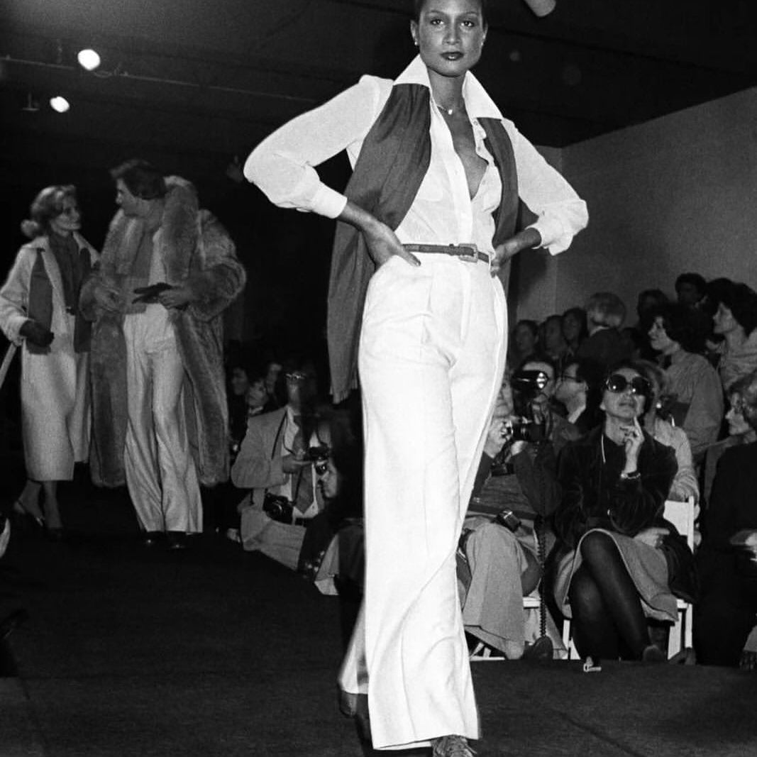 Les Femmes Vintage