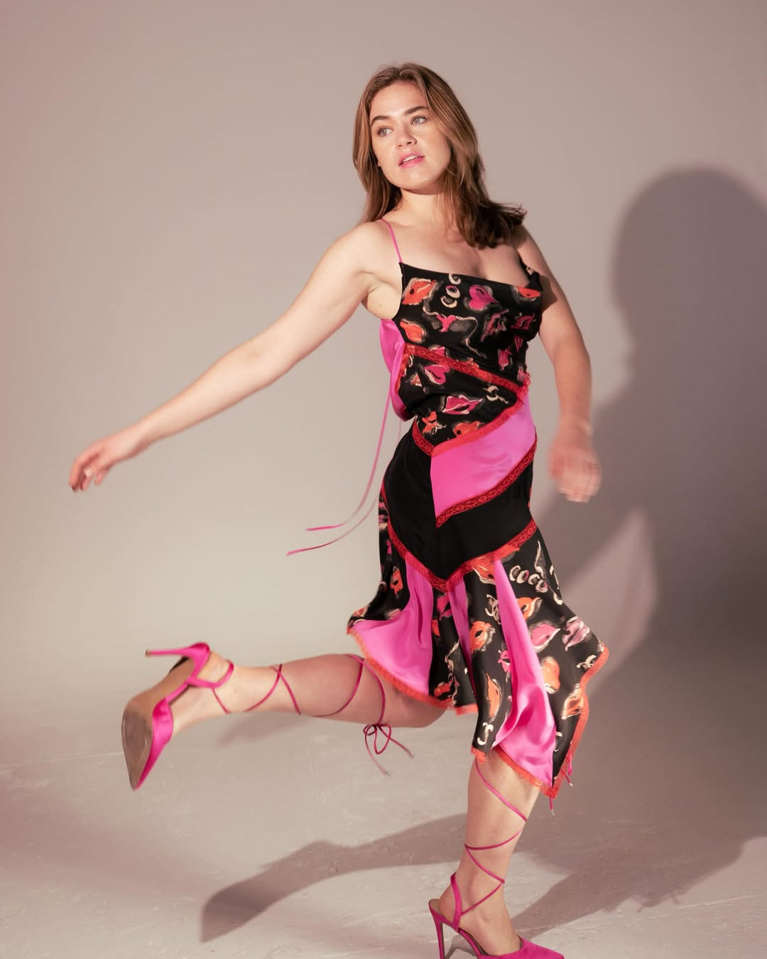 vintage dresses nyc For clothing fans in NYC, it's one of the best weekends of the year Caplet Sleeves Vintage Wedding Dresses Collection