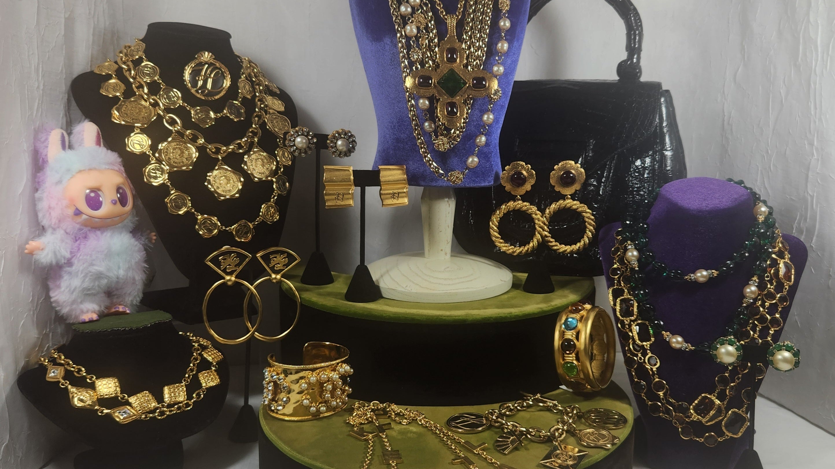 IMJM Antiques